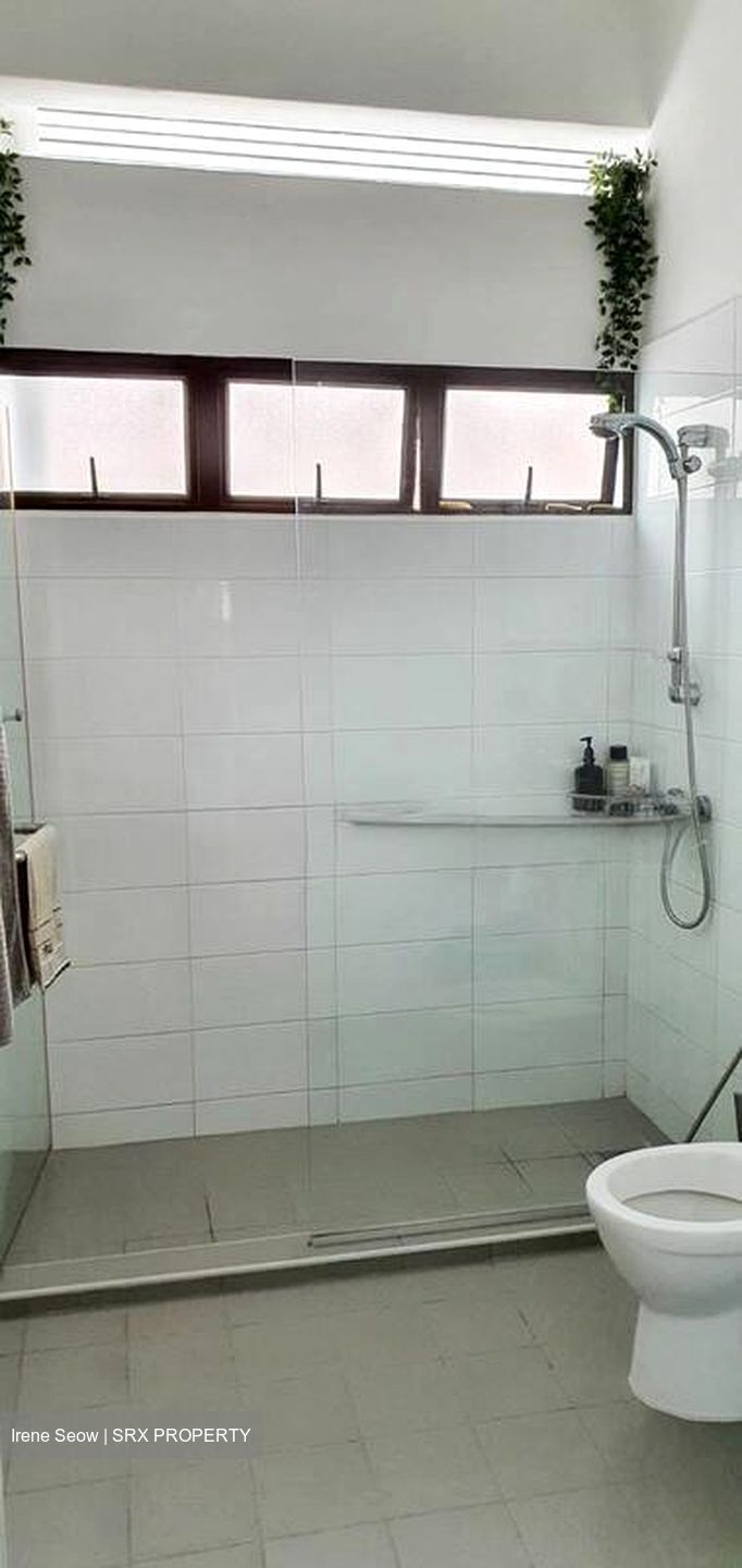 Evergreen Garden (D16), Terrace #498644061